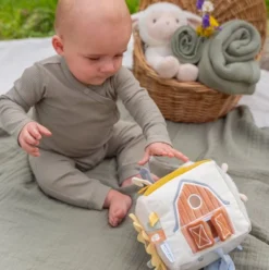Little Dutch Farmi pehmeä Puuhakuutio