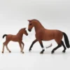 Schleich Hannoverin hevonen 13817 ja varsa 13818